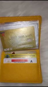 DOMPET WANITA LIPAT KARTU DAN UANG