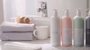 Sữa Rửa Mặt Tạo Bọt Graymelin Astaxanthin Crazy Foam Cleanser 500ml