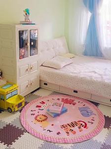 JIAYOUYA | Anti-slip Cartoon Round Carpet for Childrens Room Pink