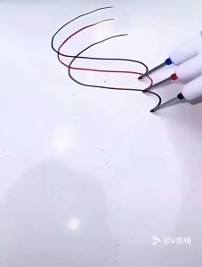 Bút đánh dấu ngòi dài 2cm khô nhanh kháng nước dùng cho làm mộc kim khí xây dựng