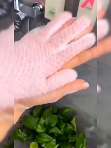 VINTLOOKถุงมืออาบน้ำ ขจัดเซลล์ผิวเก่า ถุงมือขัดผิวอาบน้ำ พร้อมส่ง ถุงมืออาบน้ำ ถุงมือขัดผิว ขัดขี้ไคล ขจัดเซลล์ผิวเก่า สปา มี 6 สี