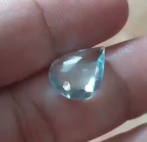 อควอมารีน (Aquamarine) 4.85 ct. หินสีฟ้าอ่อน หินแห่งการนำโชค หินแห่งการนำพาความสงบสุขร่มเย็น อัญมณีประจำราศีมีน (14 มี.ค – 13 เม.ย)