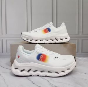 SEPATU ON CLOUD TILT SPRING & SUMMER EDITION