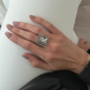 SHIXIN Retro Luxury Square Acrylic Rhinestone Adjustable Rings for Women Trendy Geometric Open Knuckle Rings Couple Jewelry Gift