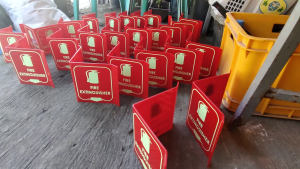 3mm acrylic/ signage triangle/ Luminous and non luminous side 130mmx 150mm ISO standard size