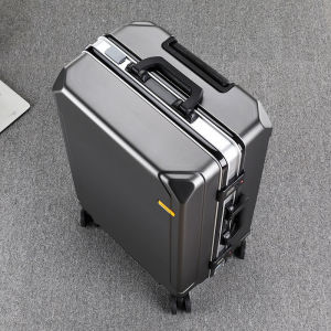 Large Capacity Travel Luggage with Swivel Wheels