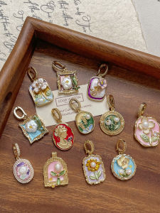 French Monet Oil Painting Vintage Court Style Freshwater Pearl Pendant Chinese Fad Baroque Pearl Flower Pendant Accessories