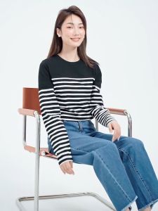 Áo thun nữ T-shirt cổ tròn tay áo dài thiết kế sọc ngang xẻ tà hai bên chất vải cotton thuận mềm mại trẻ trung thường ngày thu đông GIORDANO Free Shipping 13322802
