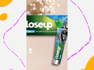 CloseUp 95gr Charcoal Mint White Fresh Gigi Putih Dalam 1minggu Menyegarkan Dan Sensasi Gigi Lebih Bersih