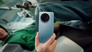 ใหม่! vivo Y39 5G (8GB + 256GB) สนุกกับสเปกเต็ม💯 โทรศัพท์มือถือวีโว่ CPU : Snapdragon 4 Gen 2 จอ 6.68 นิ้ว 120Hz กล้องหน้า 8MP กล้องหลัง 50MP+2 MP แบตเตอรี่ 6500 mAh ชาร์จไว 44W