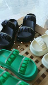 รองเท้าแตะแบบสวม (เพชรหลุด ใช้งานได้ปกติ) วัสดุ EVA รองเท้าส้นตึก พื้นนิ่ม ใส่สบาย มีกันลื่น #sy114