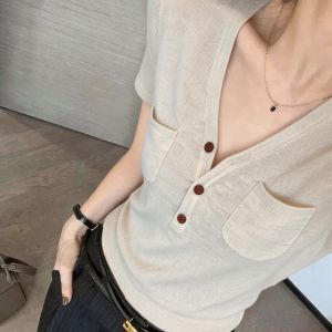 V.C.I | Slim Fit V-neck Icy Knit Short Sleeve T-shirt