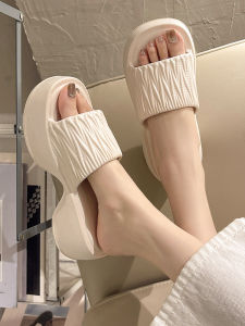 Womens Slippers Summer Outwear Thick Sole Height Increasing Skinny Fashion Trending Ins Trendy Indoor Non Slip Slip-on Sandals