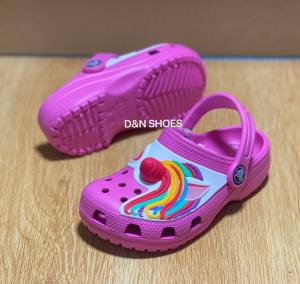 รองเท้าเด็ก classic by crocs สินค้ามาใหม่ ใส่สบายไม่กัดเท้า(ไซศ์ 24-35)