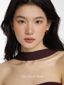 Retro Geometric Square Amber Resin Earrings Womens New High-End Feelings Personality Ear Jewelry out the Box Mixed Material