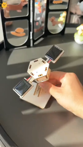 Đồ chơi giáo dục STEM mô phỏng tua bin năng lượng mặt trời
