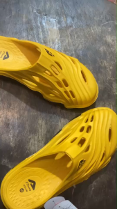 มาแล้ว! รองเท้าหัวโตชาย ADDA ของแท้ งานกล่อง ลดหนักมาก! จาก 425.- เหลือเพียง 230- งานเท่ๆ สีเหลืองตัดดำ โดดเด่นไม่เหมือนใคร! ใส่นุ่มสบาย ไม่กัดเท้า ยางนิ่มพิเศษ ใส่ลุยได้ทุกวัน ✅ ไซส์ 8-10 พร้อมส่ง