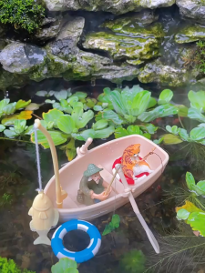 โมเดลเรือตกปลาจําลอง เรือจำลองลอยน้ำ ตกแต่งตู้ปลา สีไม่ตก ไม่เปื้อนน้ำ วัสดุรักษ์โลก