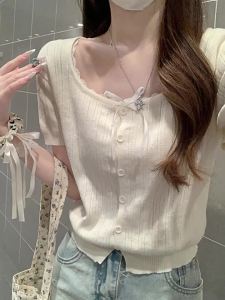Áo Knit Tay Ngắn Cổ Vuông Thắt Dây Ren Be