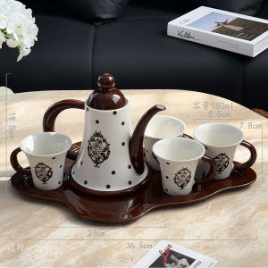 ชุดเซ็ตชาน้ำเซรามิกดอกกุหลาบสีน้ำตาลพร้อมถ้วยดื่มน้ำสำหรับใช้ในบ้าน ชุดชาน้ำสุดหรูสำหรับใช้ในบ้านใหม่