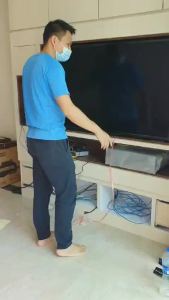 TV Bracket Kaloc DL750E Monitor Screen TV Bracket 90 or 180 degree Swivel Full Motion Wall Mount / 40 to 65 inch Screen / Vesa Within 60cmx40cm (Black)