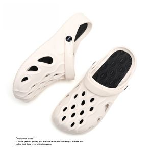 รองเท้าแตะชายหาดกันลื่น JEEP ฤดูร้อน รองเท้าแตะแบบสวมครึ่งนิ้วสำหรับผู้ชาย สไตล์ลำลอง ระบายอากาศได้ดี พื้น EVA