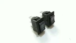 Saklar 3 Pin Mini On Off On Segi Hitam Tanpa Lampu Switch
