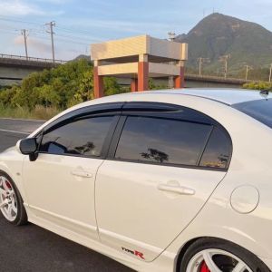 หน้ากากฝนแบบหนาสำหรับ Honda Civic รุ่นที่ 8 ปี 2006-2011 หน้ากากฝนแบบอเนกประสงค์ที่ผลิตด้วยวัสดุโพลีเมอร์