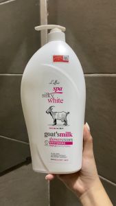 Sữa tắm dưỡng sáng da Laffair Spa chiết xuất thiên nhiên chống oxy hoá 1200ml