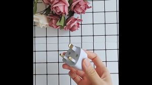 Universal 13A 3 Pin Plug Adaptor 2 Pin US EU CHINA Multi Pin To Malaysia UK Adapter