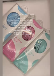 Penggaris Set 4 pcs / Penggaris Set Sekolah Penggaris Sekolah Busur Segitiga