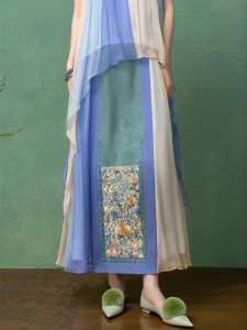 Embroidered Silk Mian Skirt