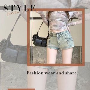 KDAShop ห้ามพลาด กางเกงขาสั้นผู้หญิง ยีนส์สั้นผ้าเฟดสวย ฟอกมาแบบนิ่มๆ ทรงสวยใส่ได้ทุกวันเป็นเอฟวี่เดย์ลุคแมทช์คู่กับเสื้อโอเวอร์ไซซ์ก็น่ารักหรือจะใส่เที่ยวสับๆก็รอด