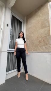 Celana Pensil Highwaist & Celana Legging Polos Modern: Pilihan Terbaik untuk Kantor