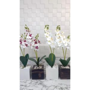 Bunga Artificial Bunga Anggrek Bulan X2 Mini Putih Ungu Variasi Vas Kotak Kayu Motif & Putih Hiasan Meja Kantor Meja Caffe