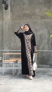 Abaya Zoya: Memahami & Menggunakan Gamis Abaya Kekinian