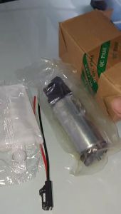 [HCM]Bơm xăng dài  giắc to  bơm khỏe - phù hợp nhiều dòng xe NISSAN  TOYOTA  HONDA  HYUNDAI  KIA v.v..Made in PRC . Kích thước : 115cm*375cm