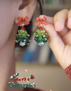 Christmas tree crystal beaded earring necklace niche design atmosphere feeling lovely sweet collarbone chain autumn and winter e