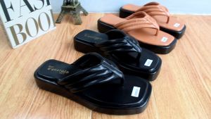 Sandal Faltform Wanita terbaru Sandal wanita korea Sandal jepit antislip empuk ringan dan nyaman