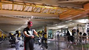 2Pcs Hand Wrist Band Pelindung Pergelangan Tangan Gym Support Pergelangan Tangan