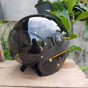 Helm Scoopy Hitam Smoke