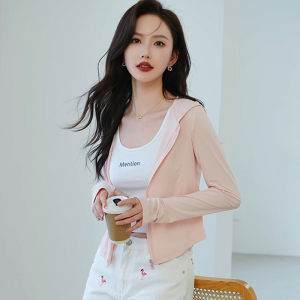 เสื้อคลุมกันแดดผ้าไหมน้ำแข็งสำหรับผู้หญิง ฤดูร้อน 2025 ใหม่ ออกกำลังกายกลางแจ้ง ป้องกันแสงแดด เสื้อคลุมกันแดดแบบสั้น แขนยาว ปกติ