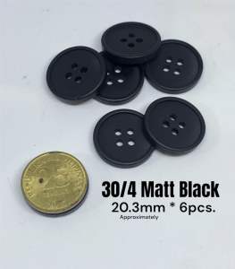 Negro | 6pcs. QQ-Matt Black Button 4 Holes 20.3mm | 22.8mm Diameter Acrylic Decorative Button Negro DIY Sew by TelamartPH