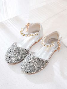 รองเท้าเจ้าหญิงสำหรับเด็กผู้หญิงรองเท้าชั้นเดียวประดับพลอยเทียมสำหรับชุดราตรีเด็กผู้หญิงรองเท้าหนังสำหรับเด็กรองเท้าคริสตัลพื้นนิ่มสีเงินสำหรับการแสดงลูกน้อย