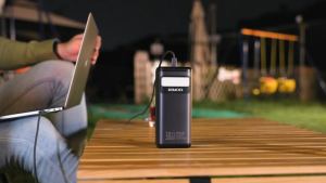 Romoss PMT30 30000mAh Power Bank 30W Fast Charging Lithium-Ion Polymer Battery 2 Input & 3 Output Portable LED Display Powerbank with Emergency Lighting Feature