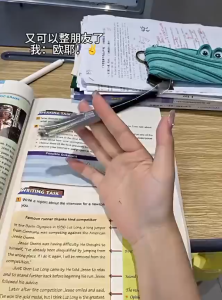 PEN KEJUT/PENA SETRUM/PULPEN SETRUM/ELECTRIC SHOCK PEN/Mainan PULPEN SENGAT LISTRIK Lelucon Nakal