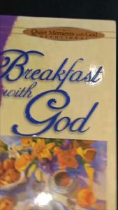 PCBS Breakfast With God (Inspirational Thoughts to Start Your Day Gods Way)