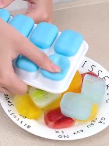 Cetakan Es Batu Ice Cube Tray 14 Slot Dengan Tutup Bentuk Kotak Bahan Silikon Serbaguna / Cetakan Coklat