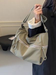 Spring 2026 Large Capacity Commuter Tote Bag Fashionable Nylon Crossbody Single Shoulder Bag Multi-Functional Casual Style