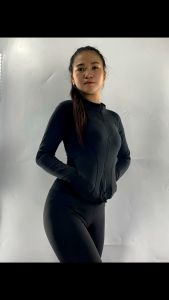 (LUCKY SEVEN) Women Full Zip-up Yoga Top Workout Running Jacket With Thumb Holes and side Pocket Stretchy Fitted